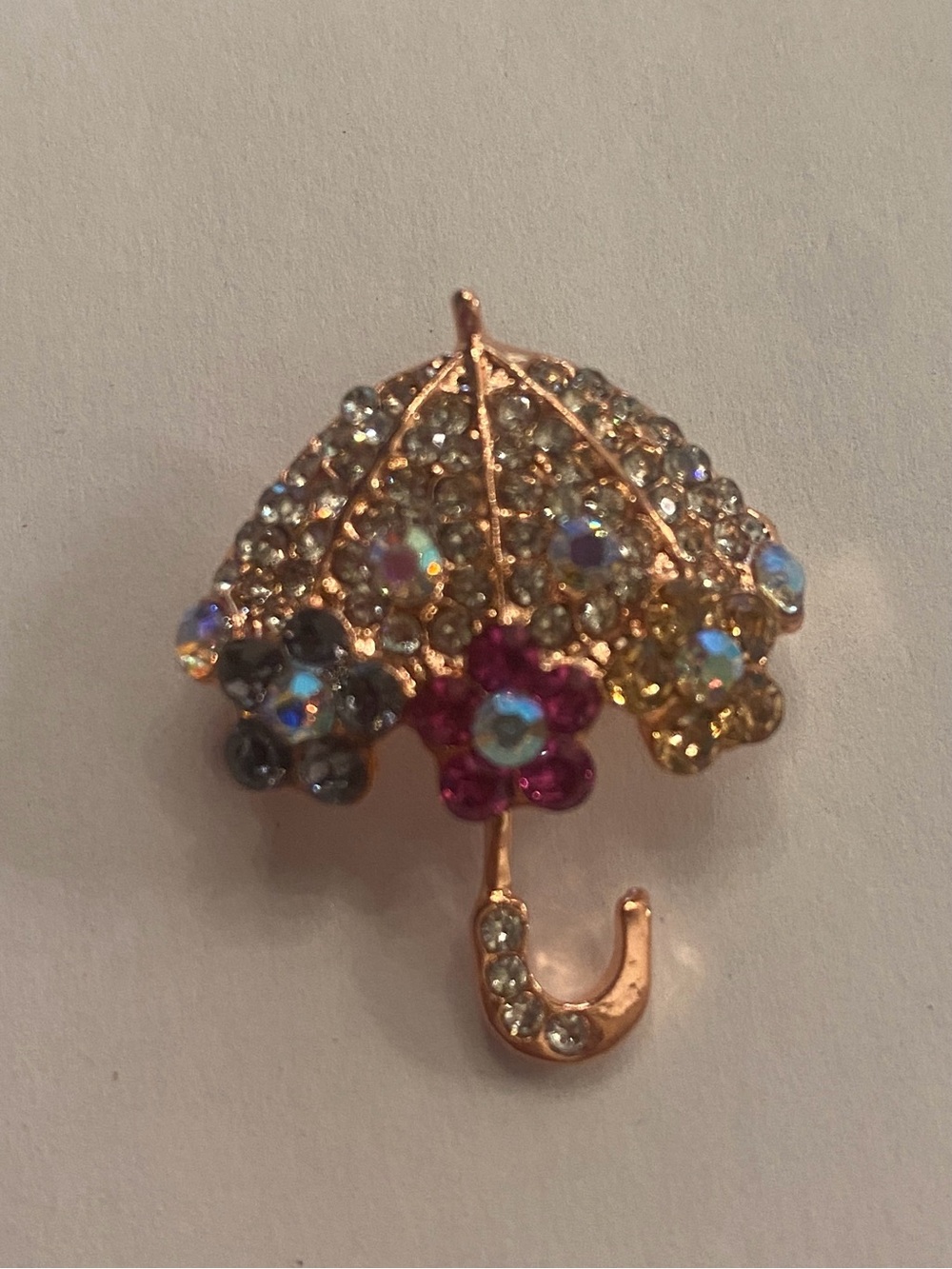 Umbrella Crystal Brooch Flowers New